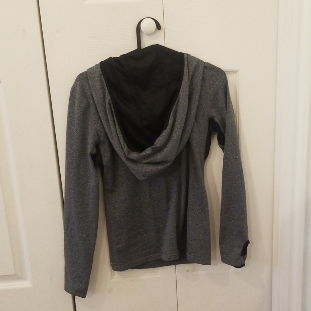 Exercise top - Picture 2 of 2